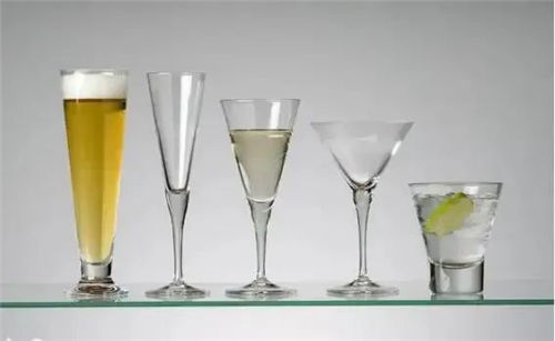 为什么喝酒不能喝杂？除了容易醉，还会有生命危险(图2)